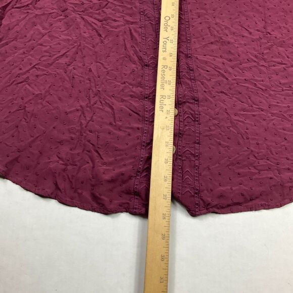 Torrid Blouse 2/2X Burgundy Textured Swiss Dot Button Front Boho Romantic Top - Picture 6 of 10